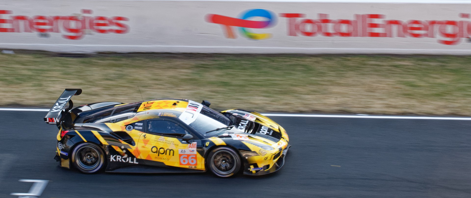 GTE Ferrari 488 Evo JMW Motorsport